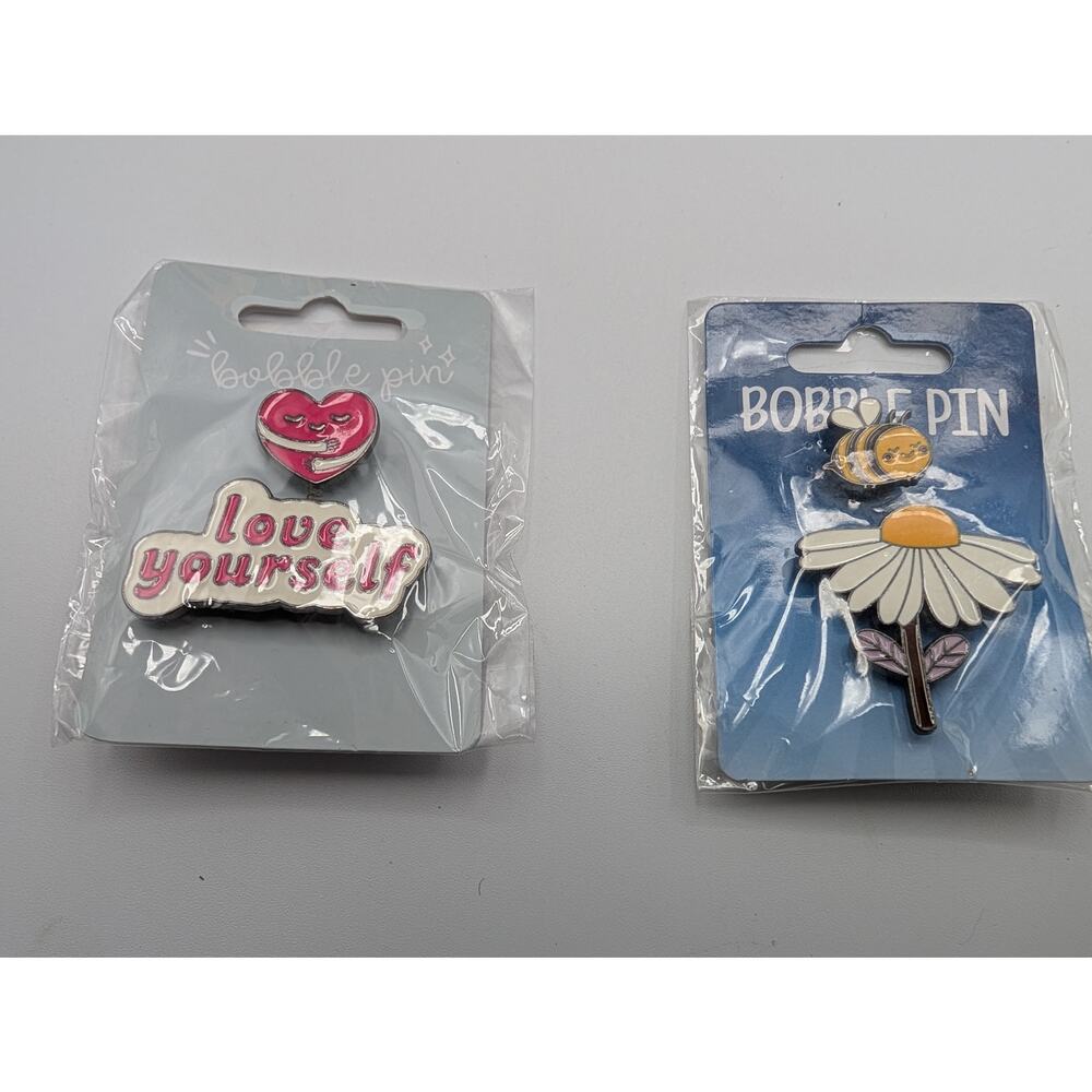 KALAN Bobble Pin Enamel Pin Set Love Yourself Heart Daisy Bee New Lot of 2